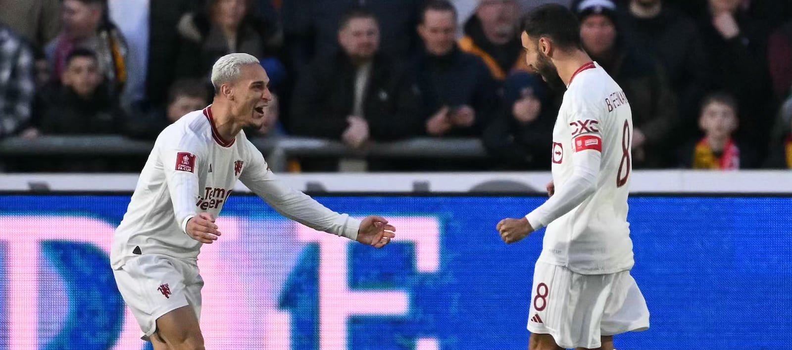 Pep Guardiola picks Bruno Fernandes as Manchester United’s “exceptional player”, warns against complacency – Man United News And Transfer News